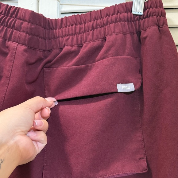 FIGS Technical Collection W21SW2002 Scrub Pants - Picture 4 of 6